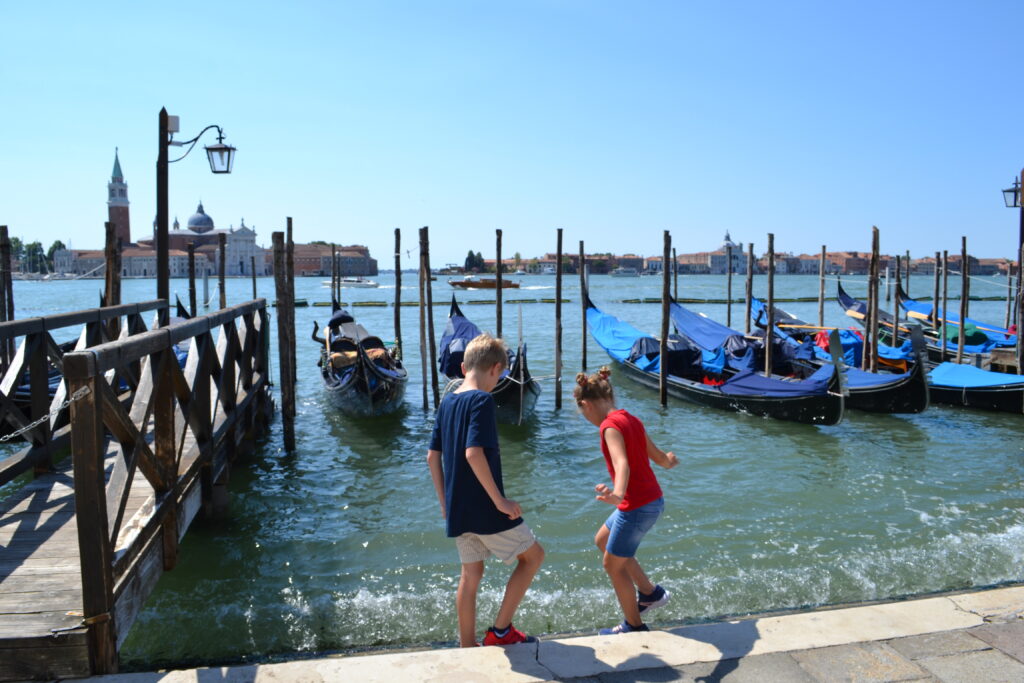 WanderWoman Venice – Licensed tour guide – Nature and interpretive guide